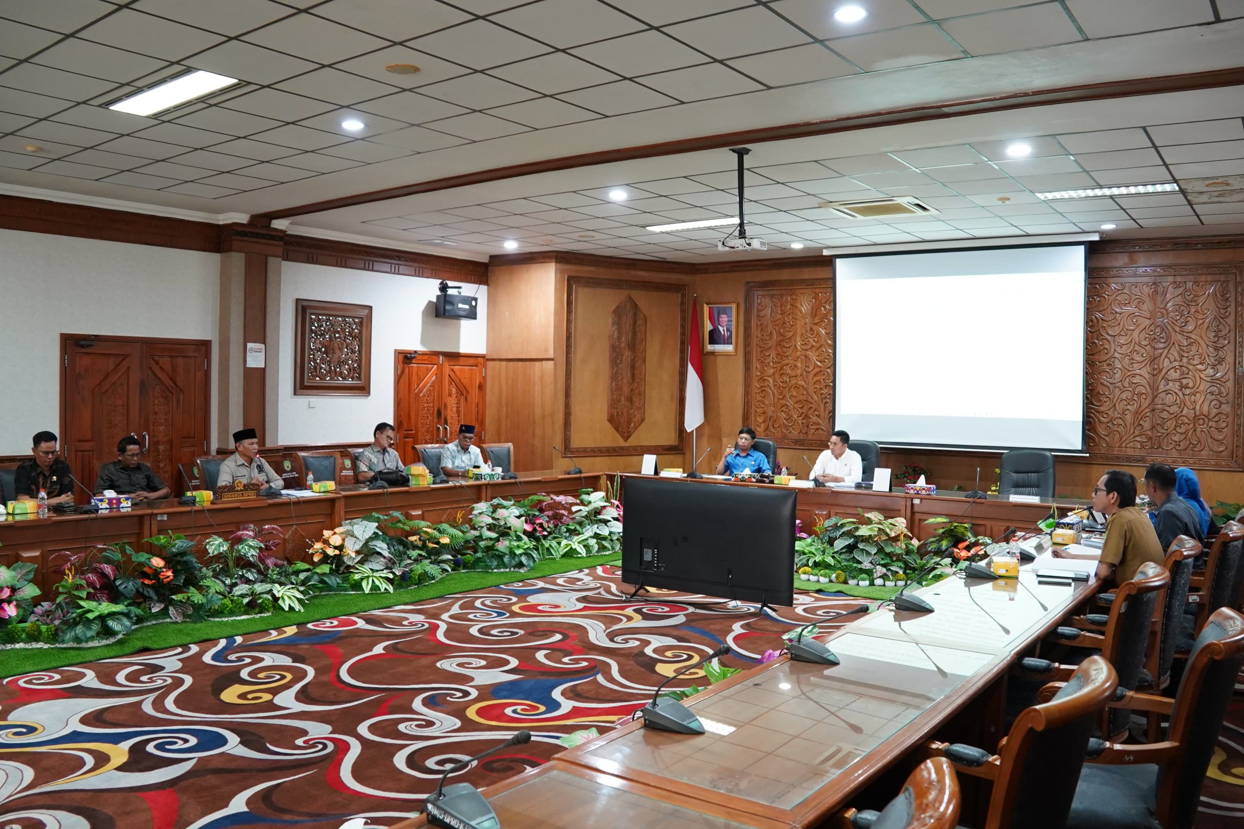 DPRD Kutim Godok Raperda Keolahragaan, Targetkan Penguatan Anggaran dan Hadirnya Sekolah Olahraga.