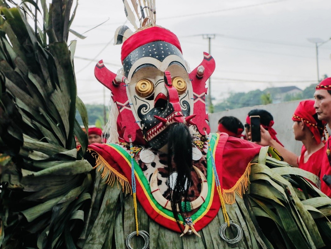Dari Ritual Panen Raya, Hingga Jelmaan Dewa, Hudoq Menambah Keindahaan Budaya Indonesia